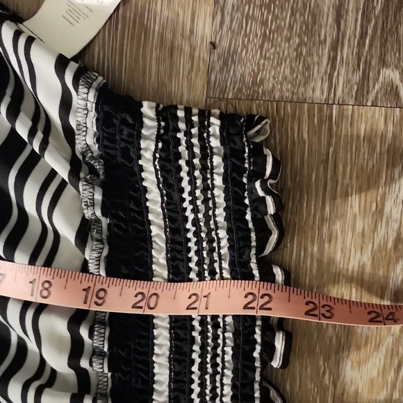 Michael kors top size M - Picture 6 of 9